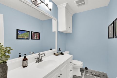 Tiny photo for 566 N BELLA VISTA DR E, Orem, UT 84097 (MLS # 2143965)