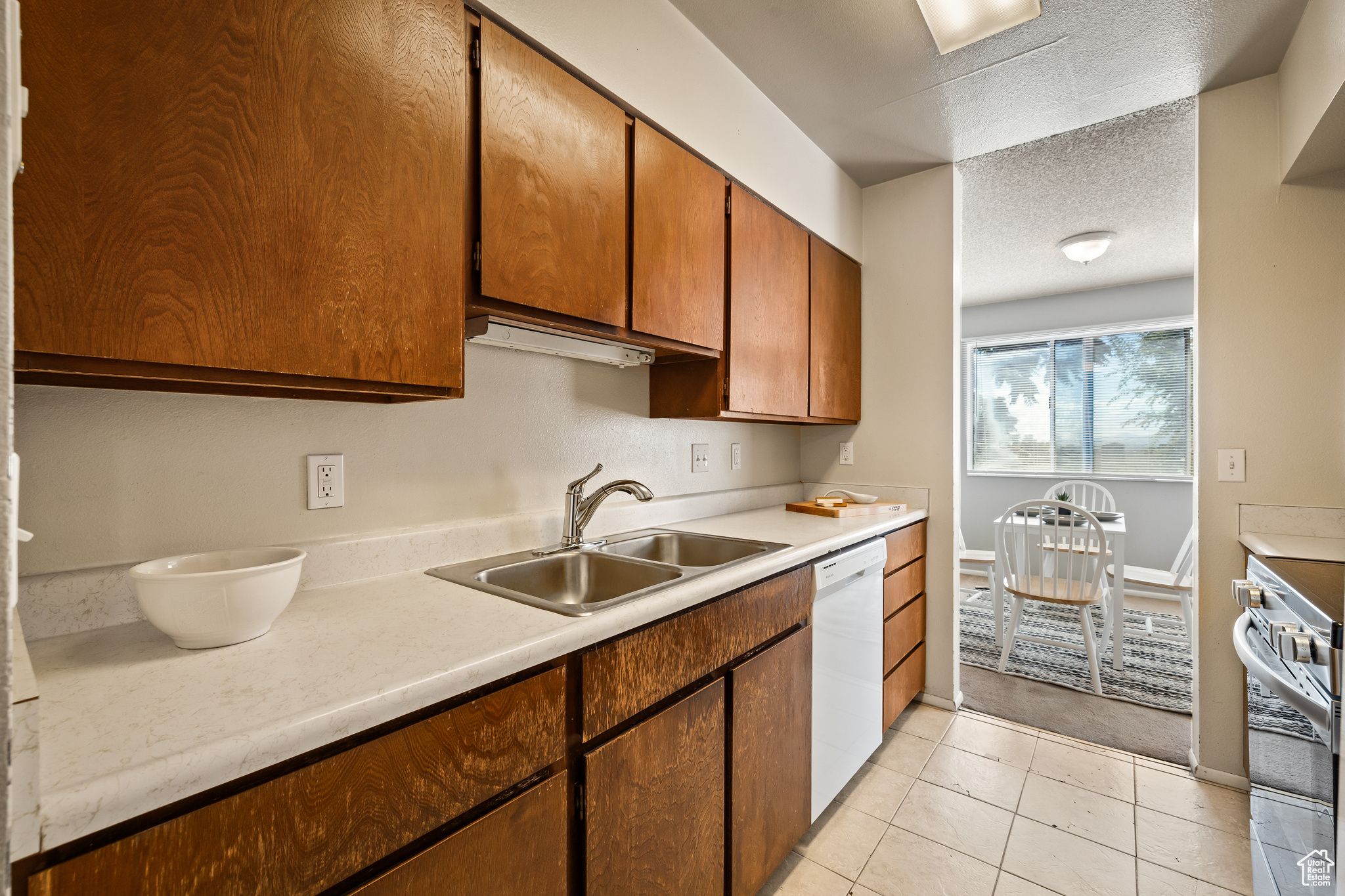MANSION HOUSE CONDO - Residential