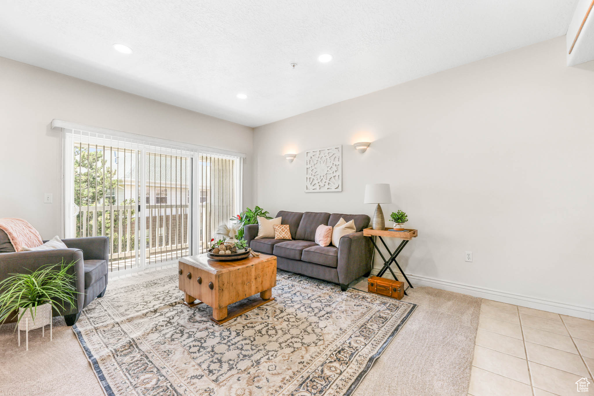 CRESCENT HEIGHTS CON - Residential