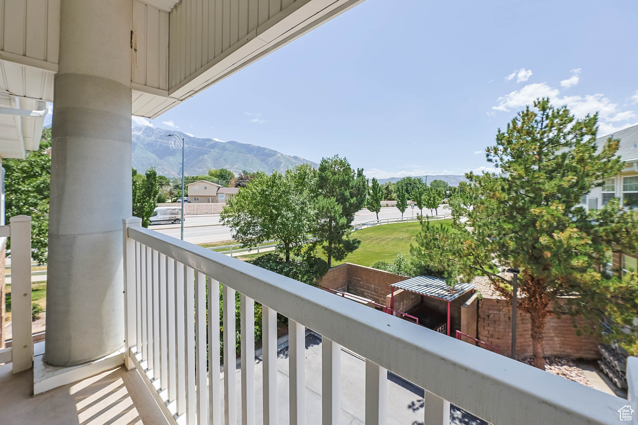 CRESCENT HEIGHTS CON - Residential