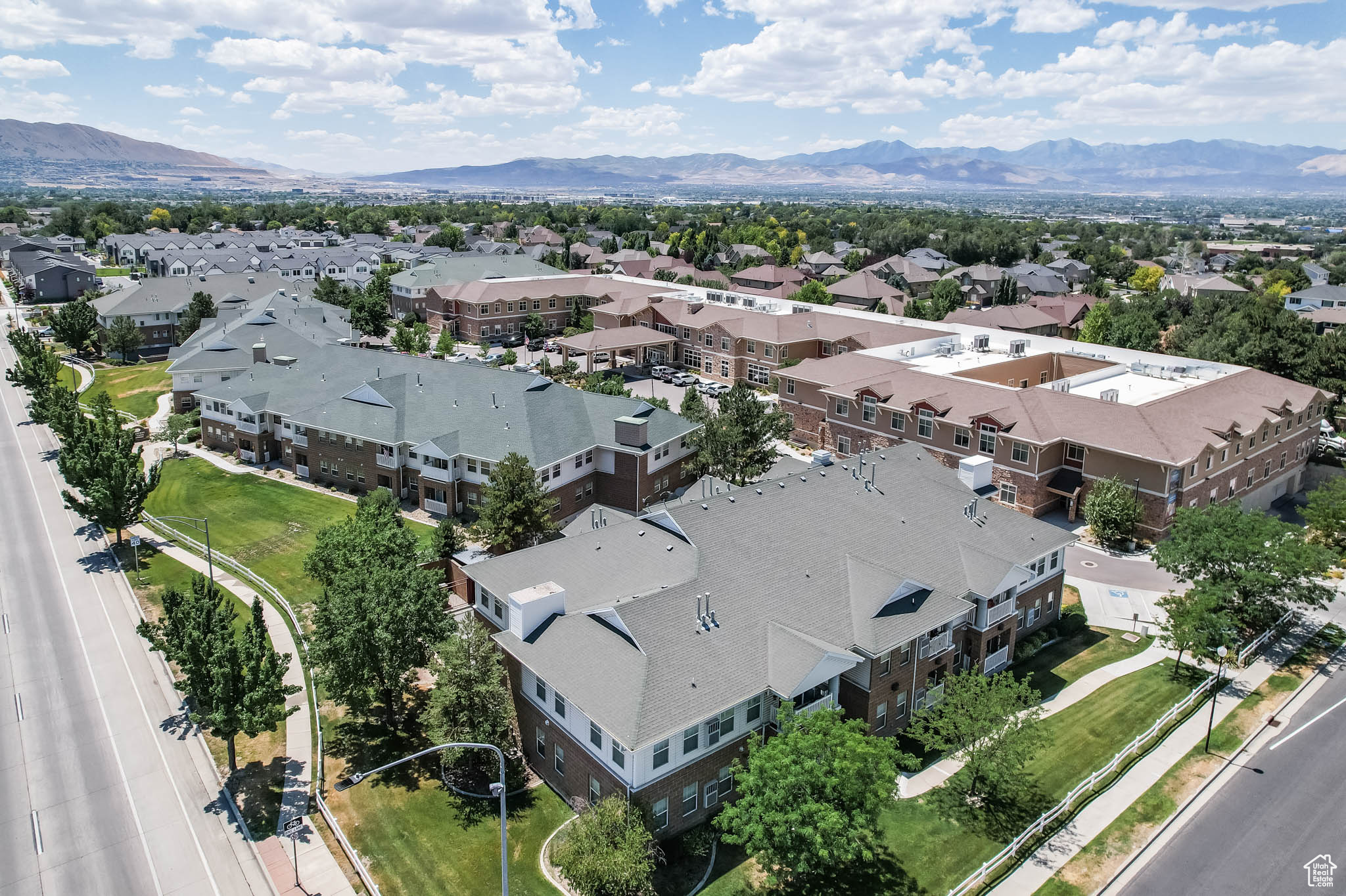 CRESCENT HEIGHTS CON - Residential