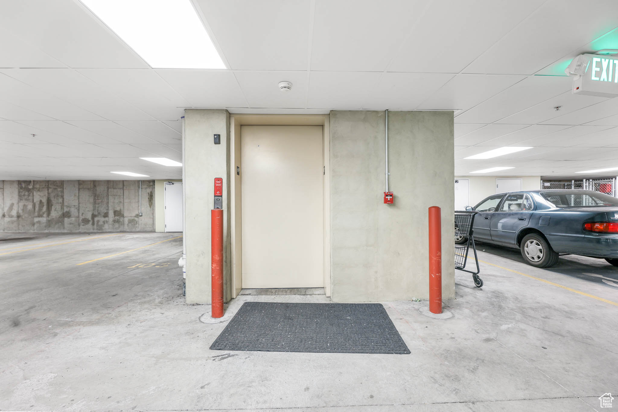 CRESCENT HEIGHTS CON - Residential
