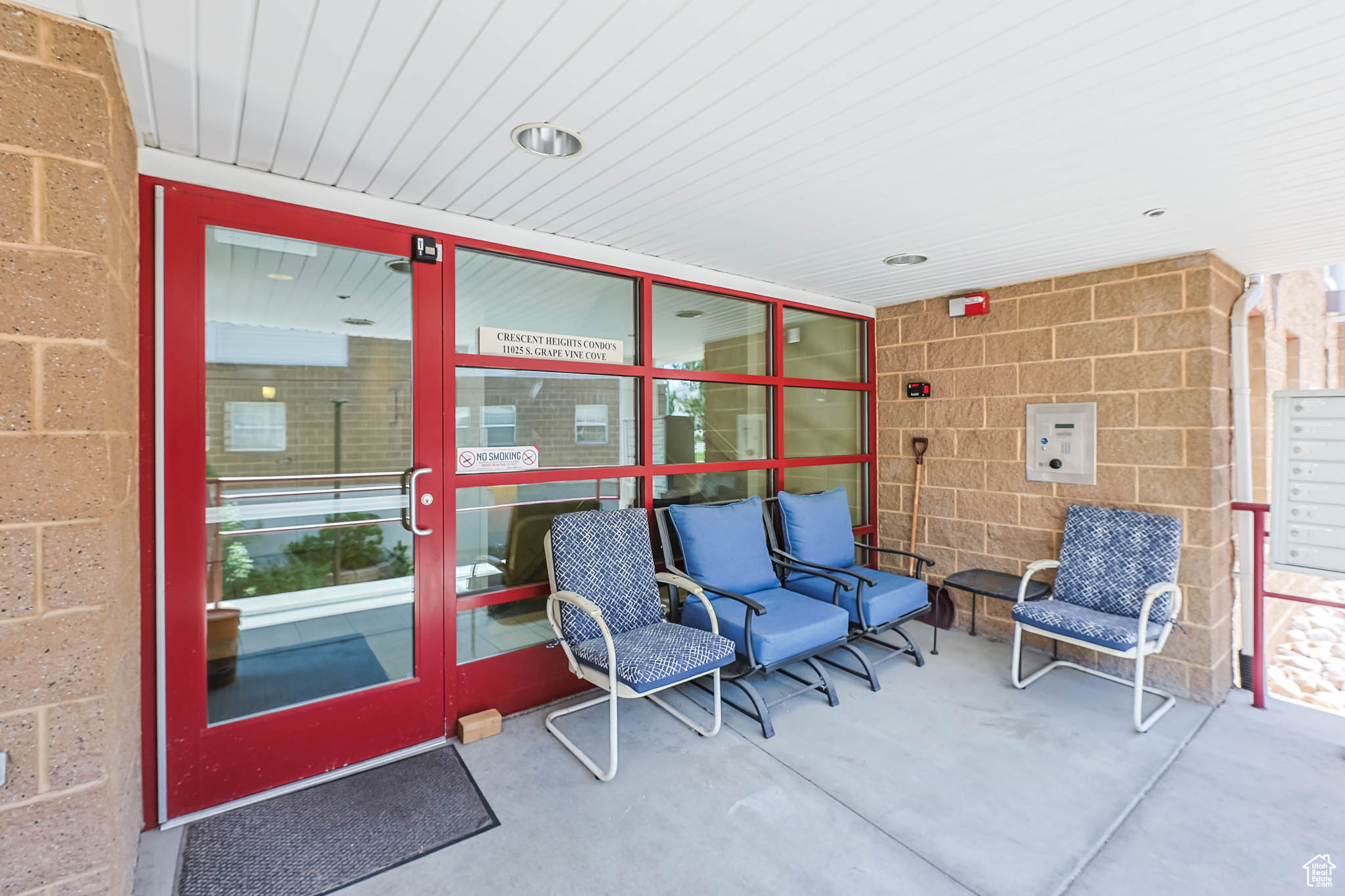 CRESCENT HEIGHTS CON - Residential