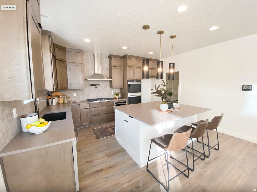 CANYON POINT - Residential