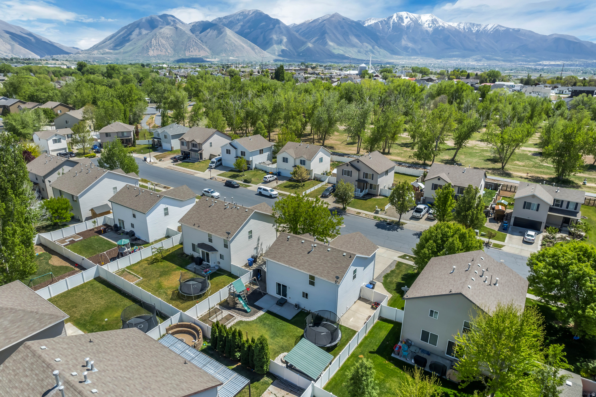 SPANISH FIELDS - Residential