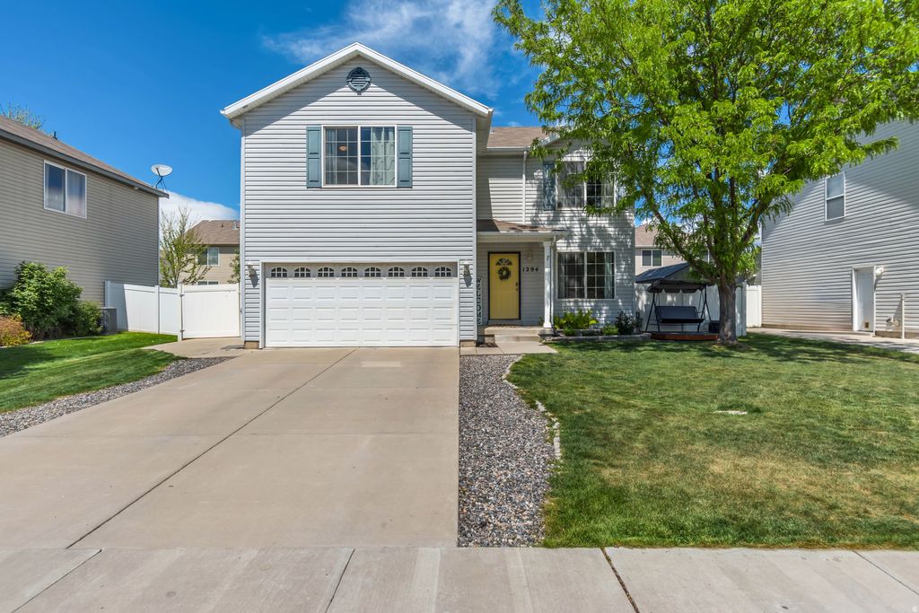 Photo of 1294 W 520 S, Spanish Fork, UT 84660 (MLS # 2153296)