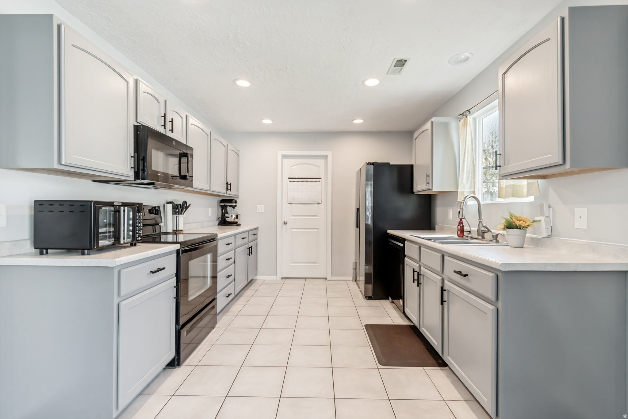 SPANISH FIELDS - Residential