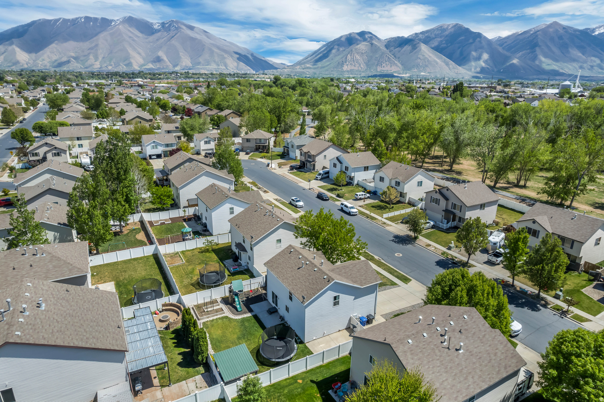 SPANISH FIELDS - Residential