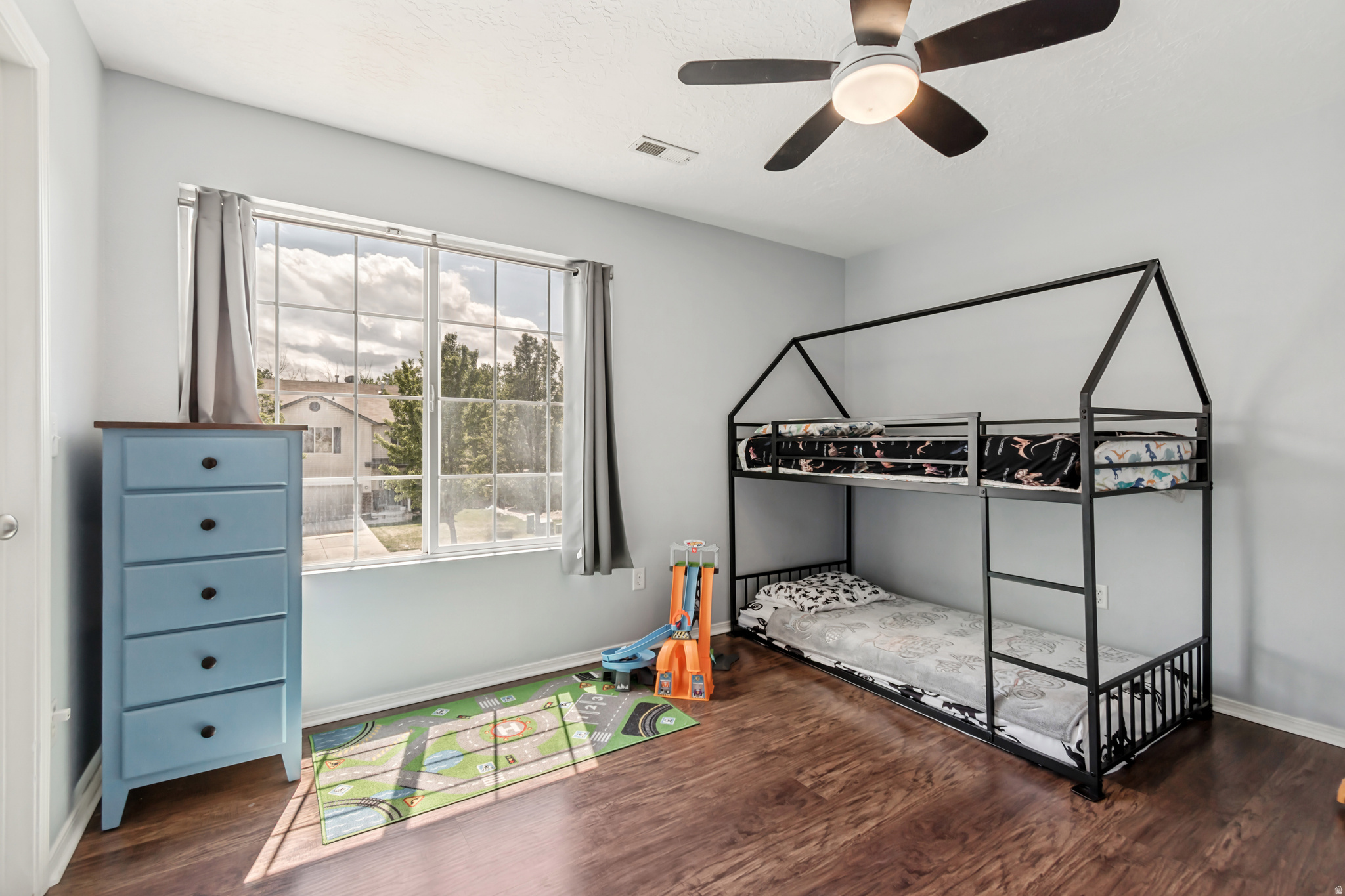 SPANISH FIELDS - Residential