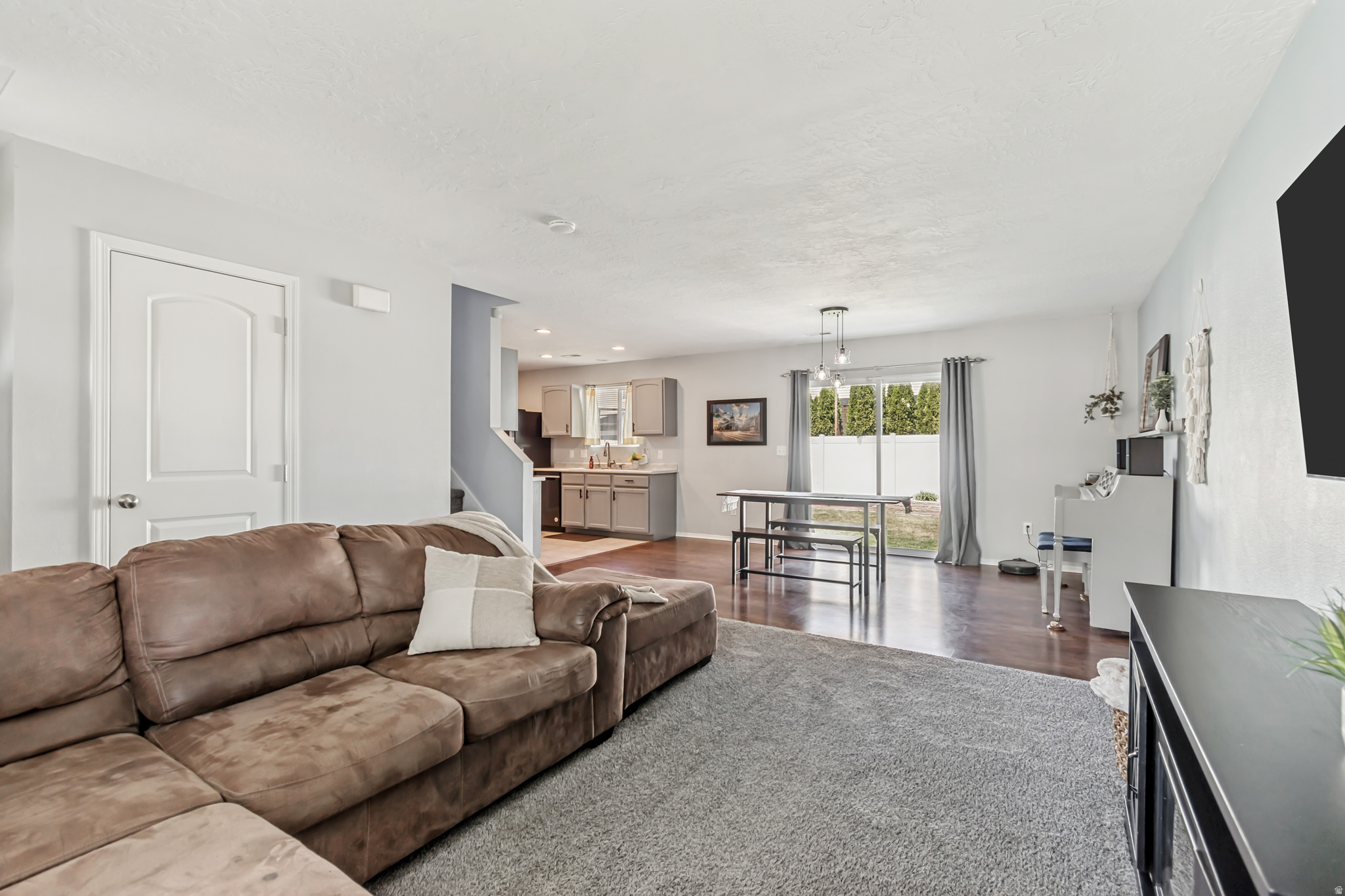 SPANISH FIELDS - Residential