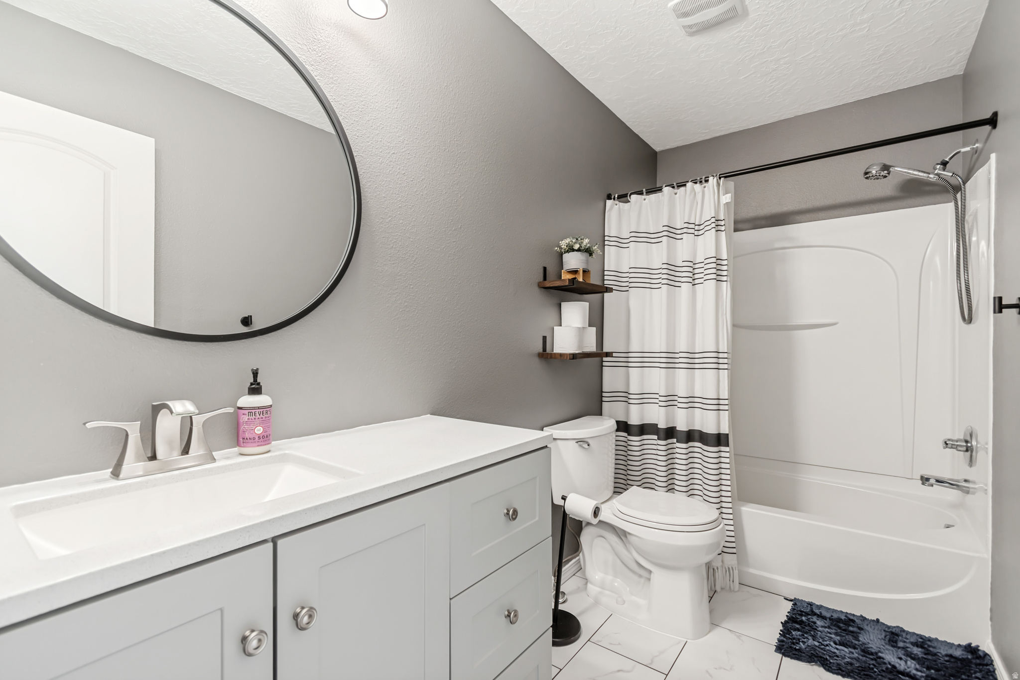 SPANISH FIELDS - Residential