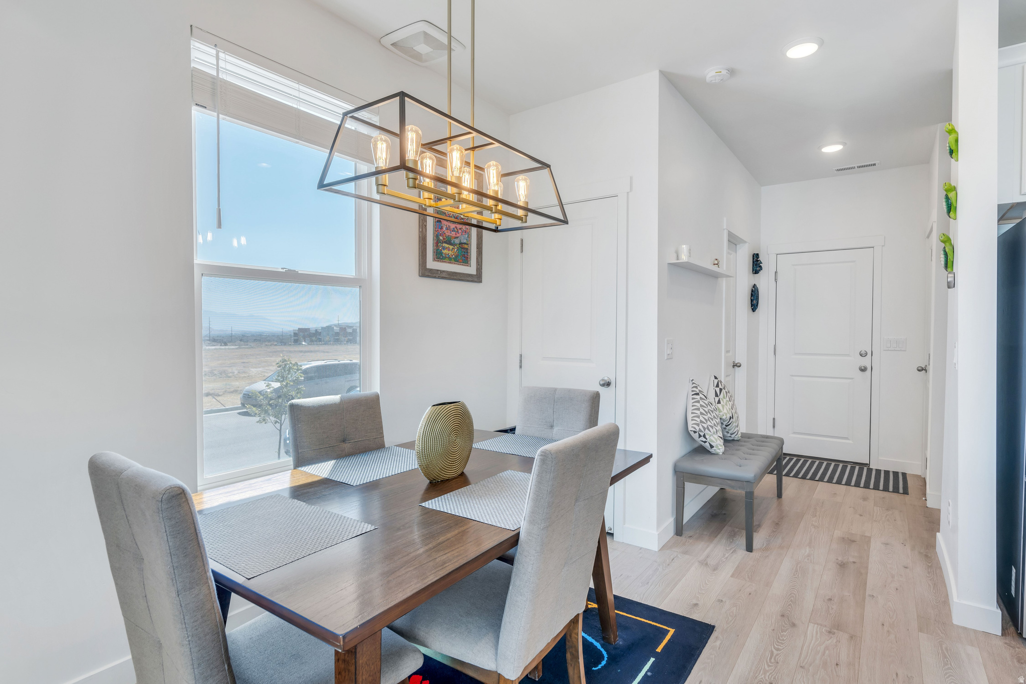 DAYBREAK - Residential