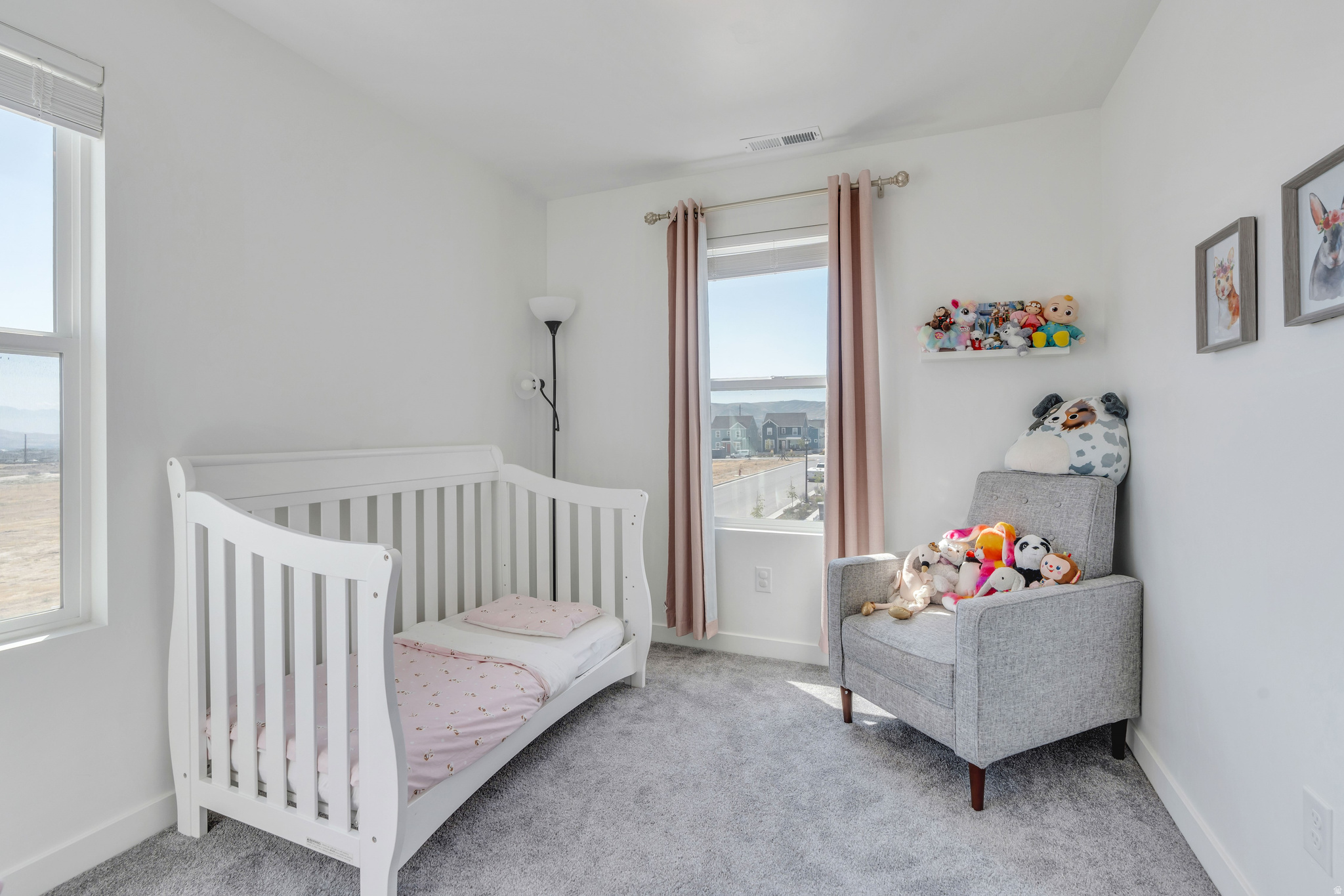 DAYBREAK - Residential