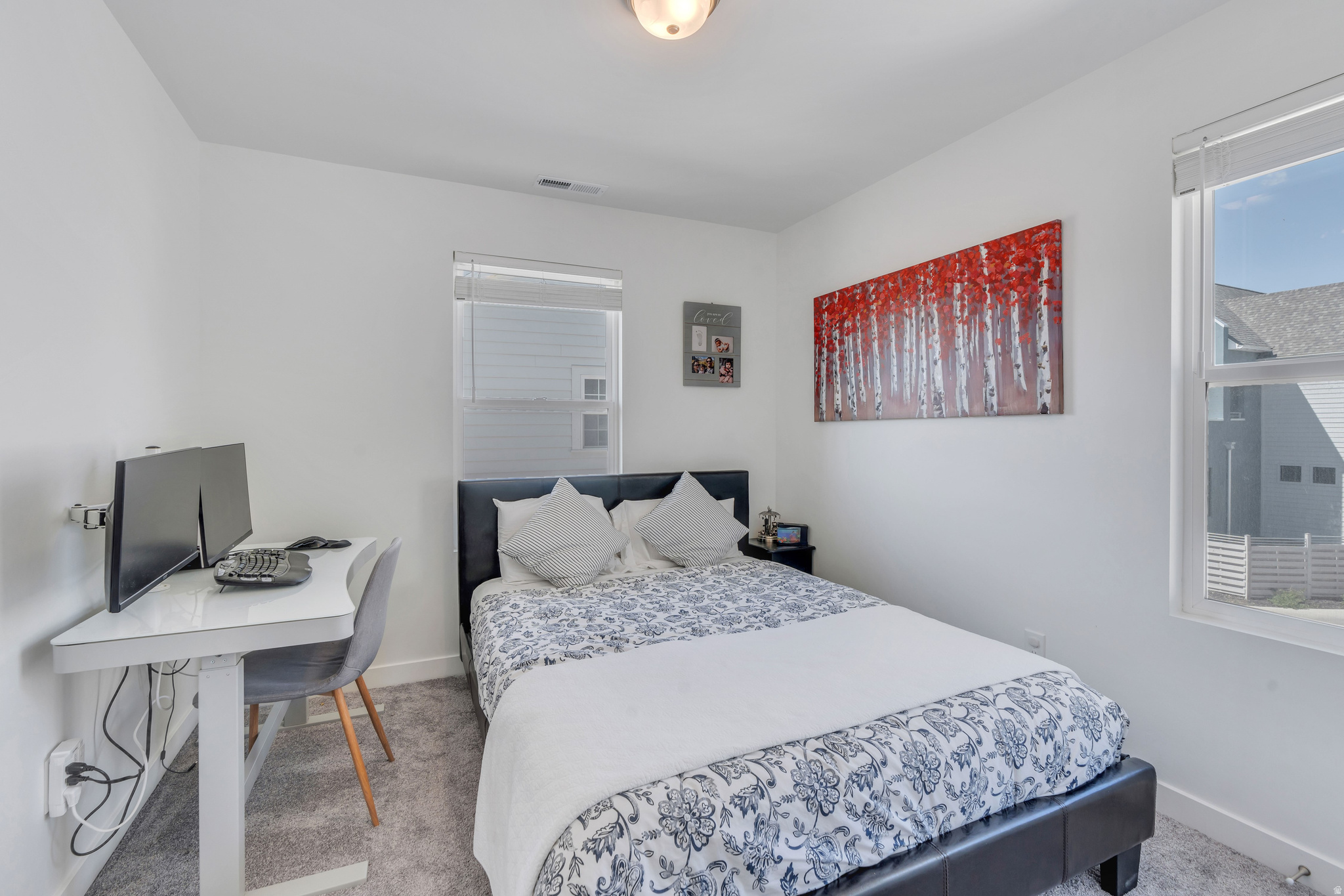 DAYBREAK - Residential