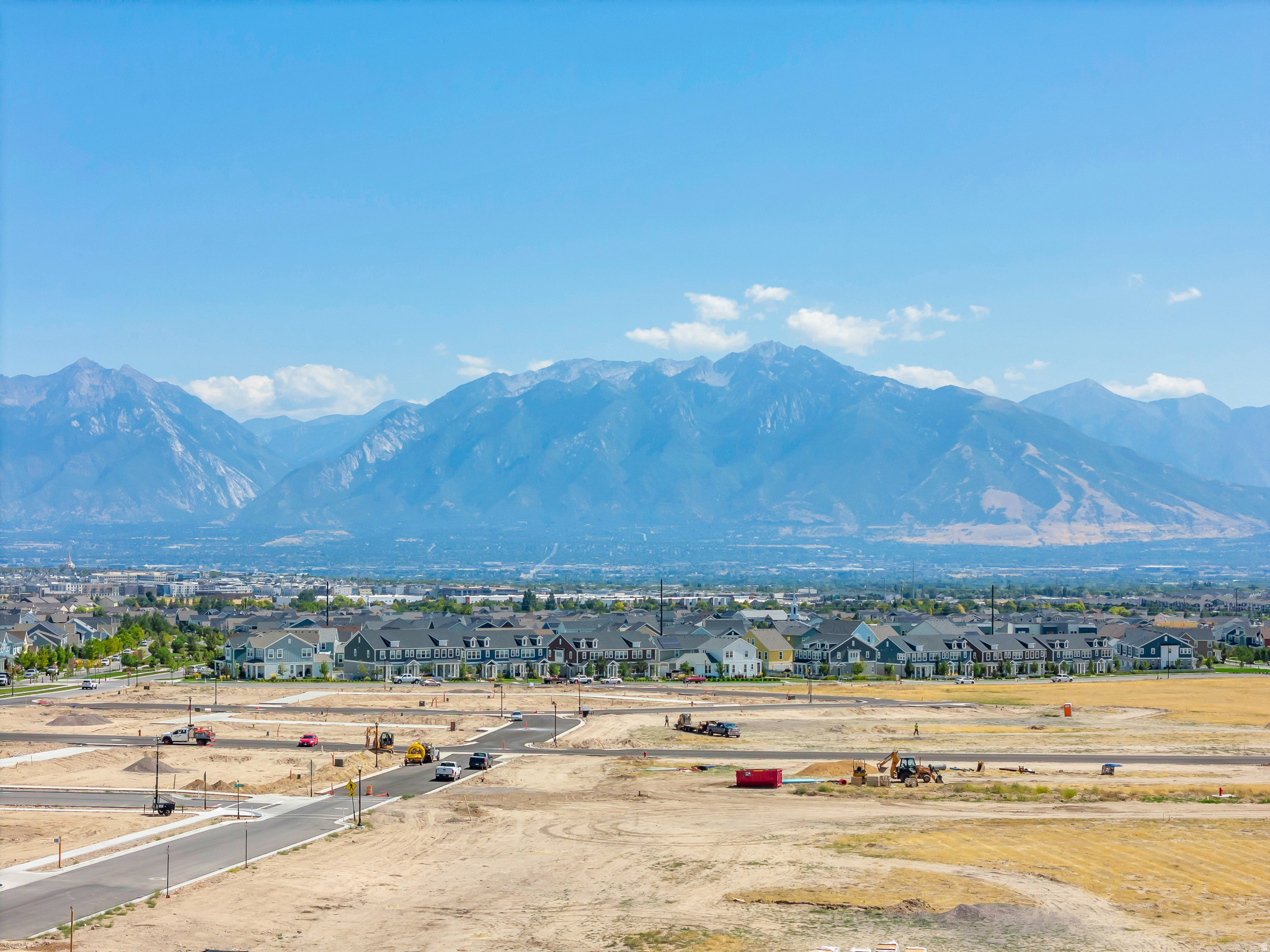 DAYBREAK - Residential