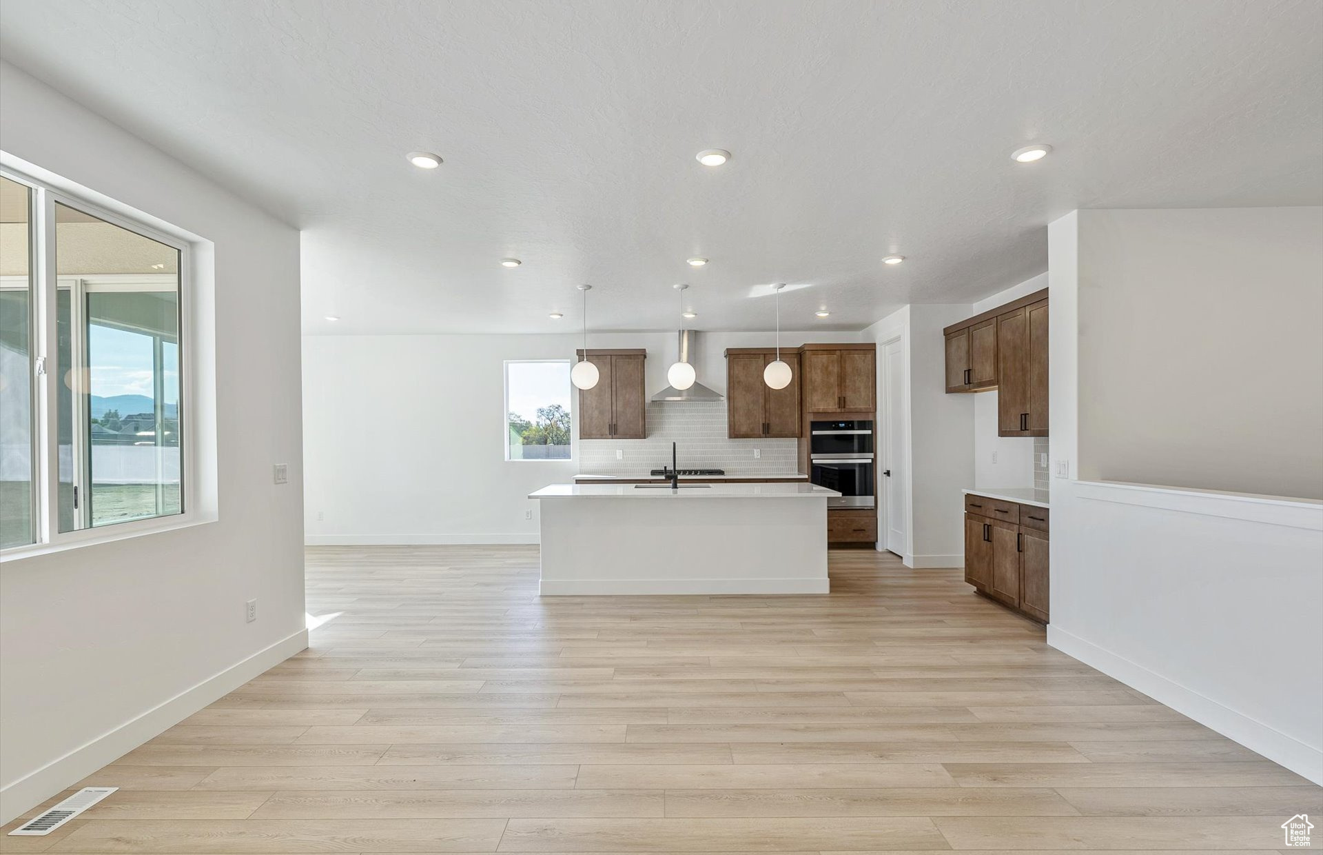 VALLEY VIEW - Residential