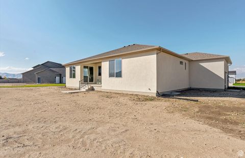 Tiny photo for 1018 E 250 S, Salem, UT 84653 (MLS # 2118364)