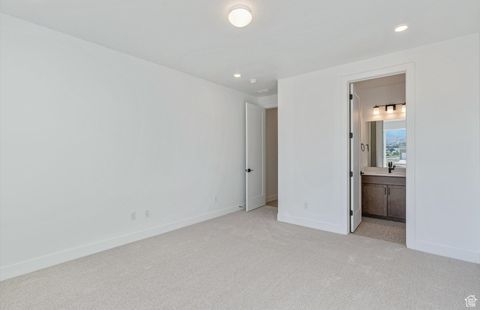 Tiny photo for 1018 E 250 S, Salem, UT 84653 (MLS # 2118364)