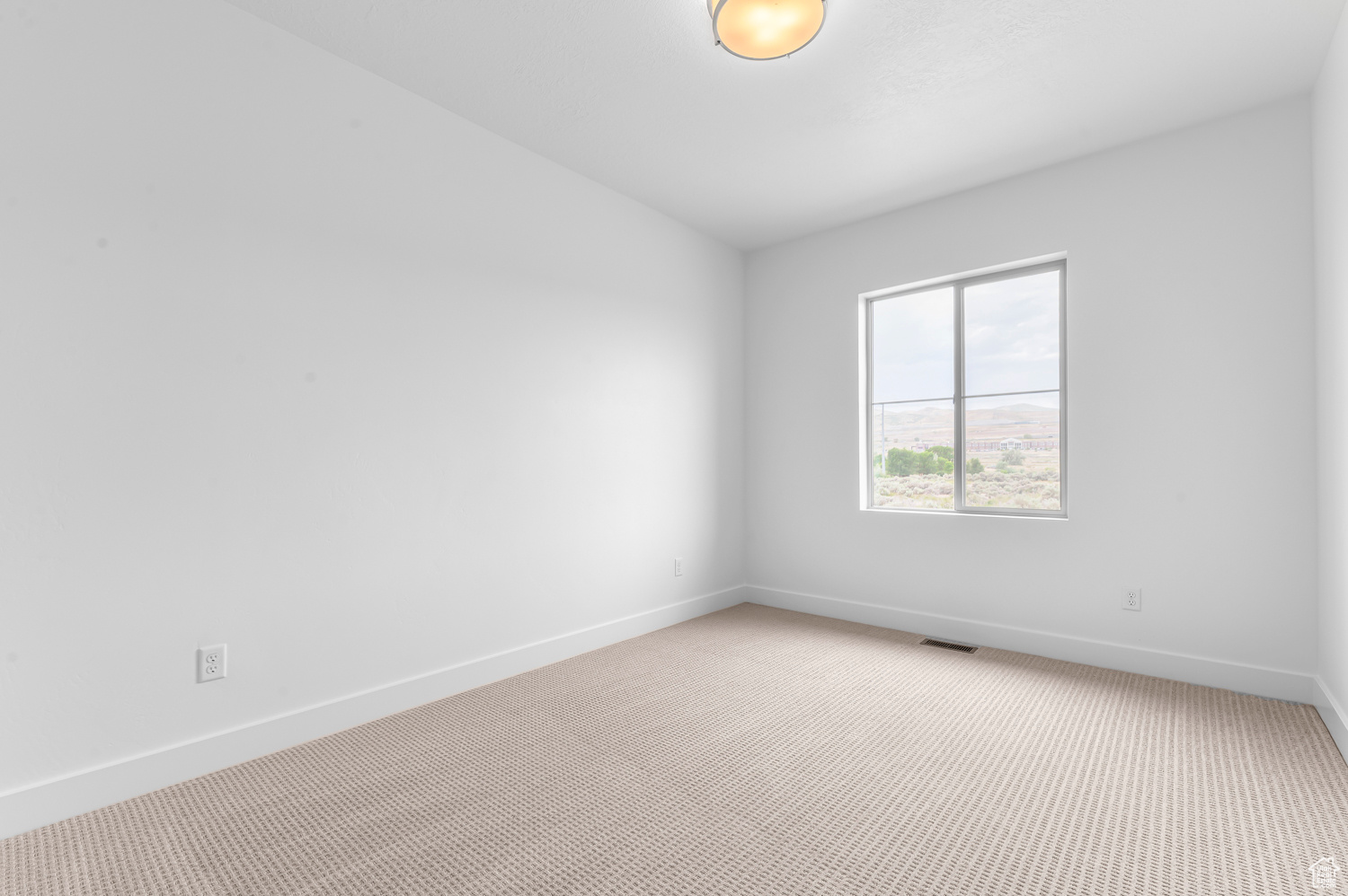 HOLBROOK PLACE ESTATES 1102 - Residential