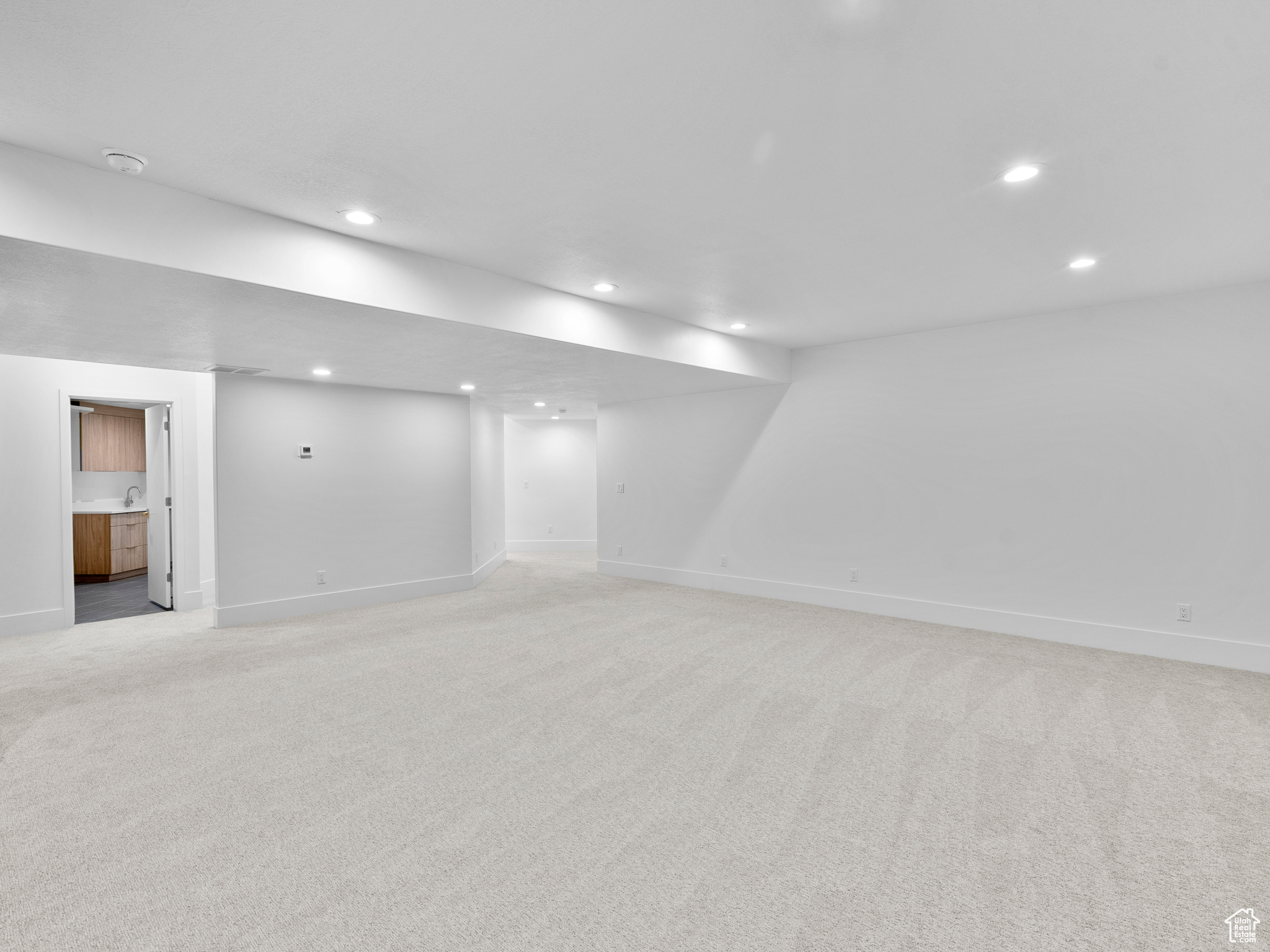 RIDGES AT ROSE CANYON - Residential