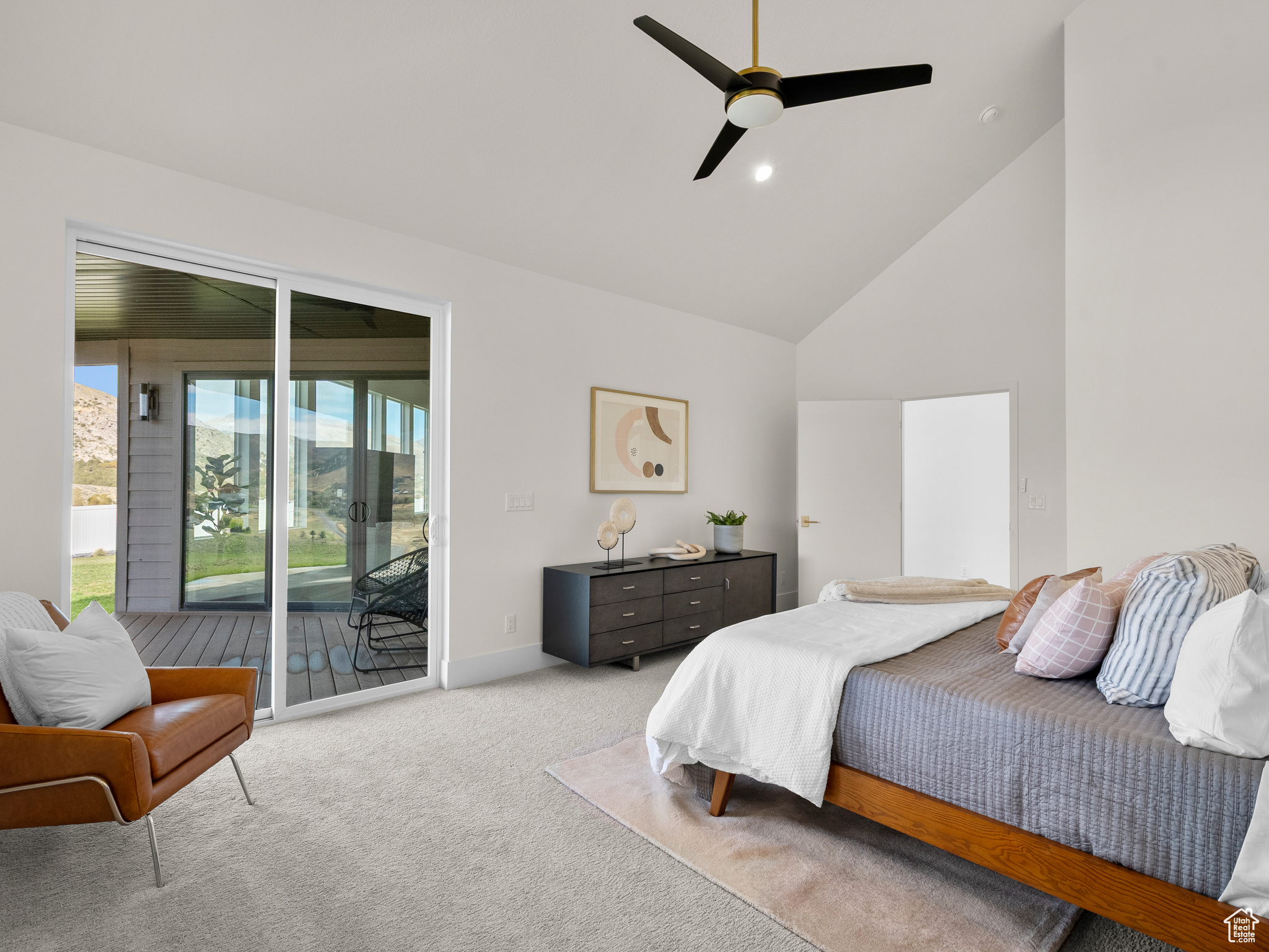 RIDGES AT ROSE CANYON - Residential