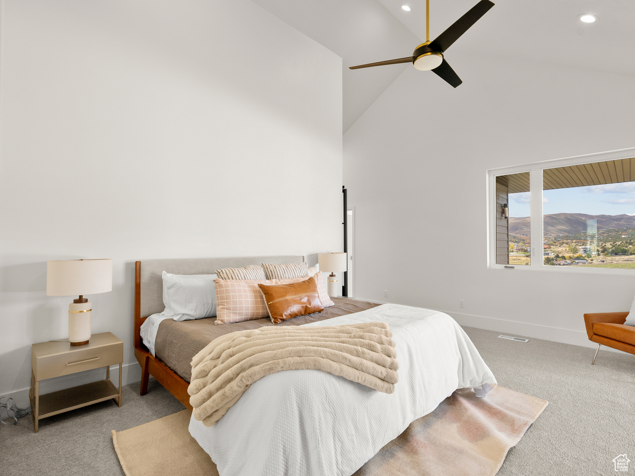 RIDGES AT ROSE CANYON - Residential