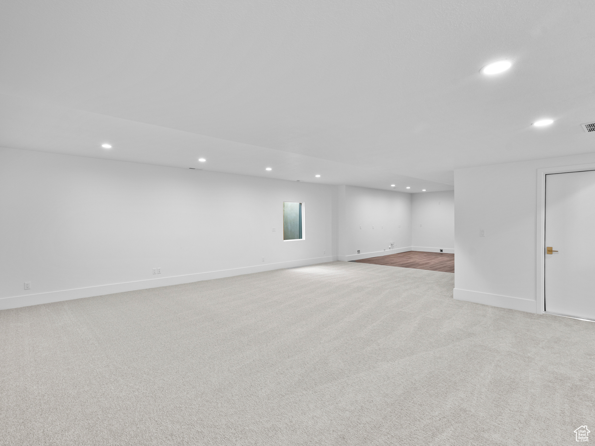 RIDGES AT ROSE CANYON - Residential