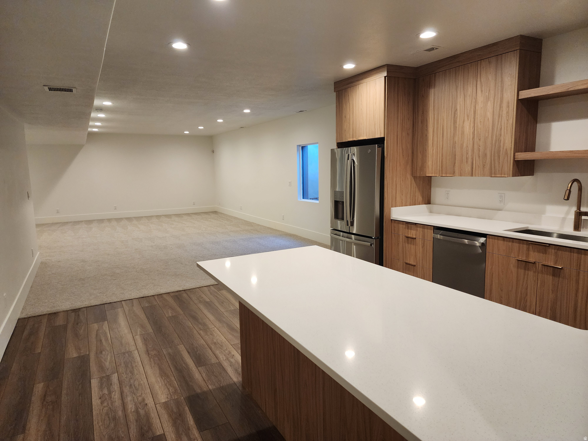 RIDGES AT ROSE CANYON - Residential