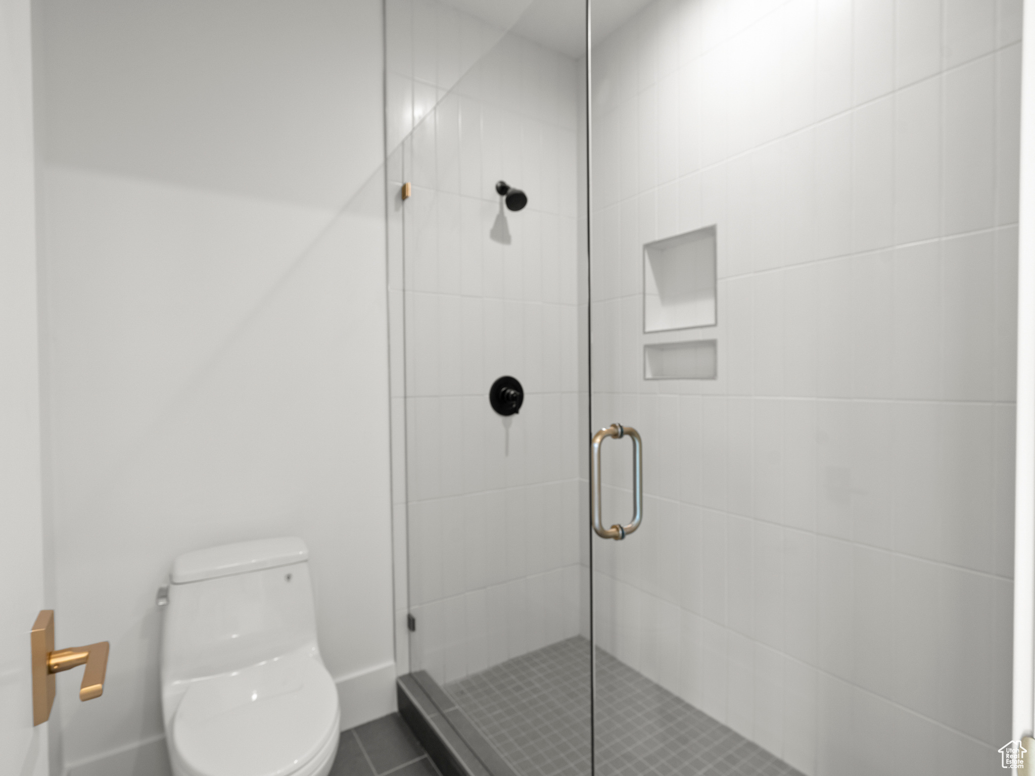 RIDGES AT ROSE CANYON - Residential