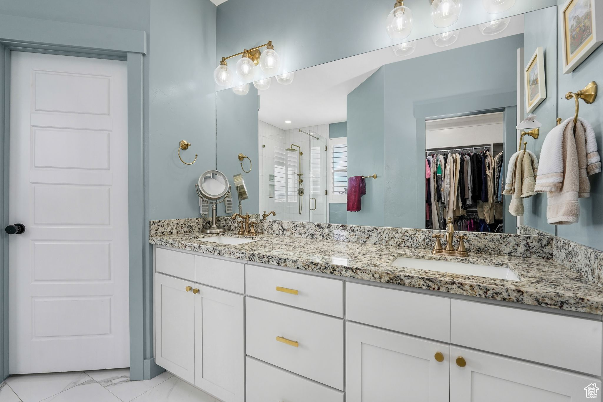 PLEASANT VIEW - Residential