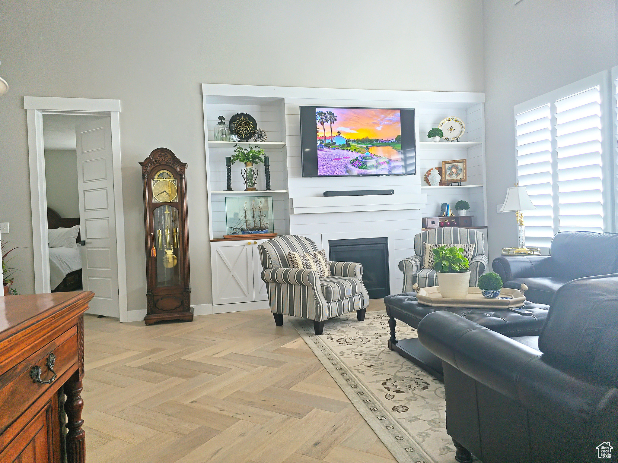 PLEASANT VIEW - Residential