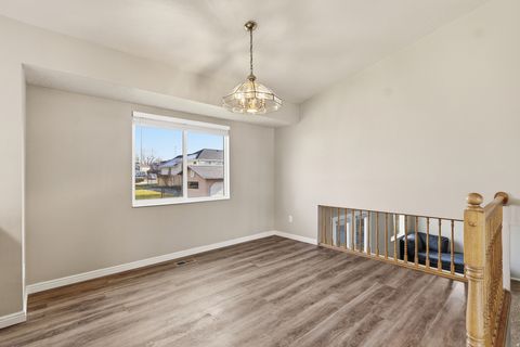 Tiny photo for 1932 N 810 W, Clinton, UT 84015 (MLS # 2131425)
