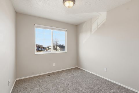 Tiny photo for 1932 N 810 W, Clinton, UT 84015 (MLS # 2131425)