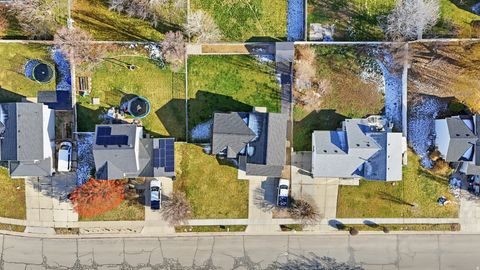 Tiny photo for 1932 N 810 W, Clinton, UT 84015 (MLS # 2131425)