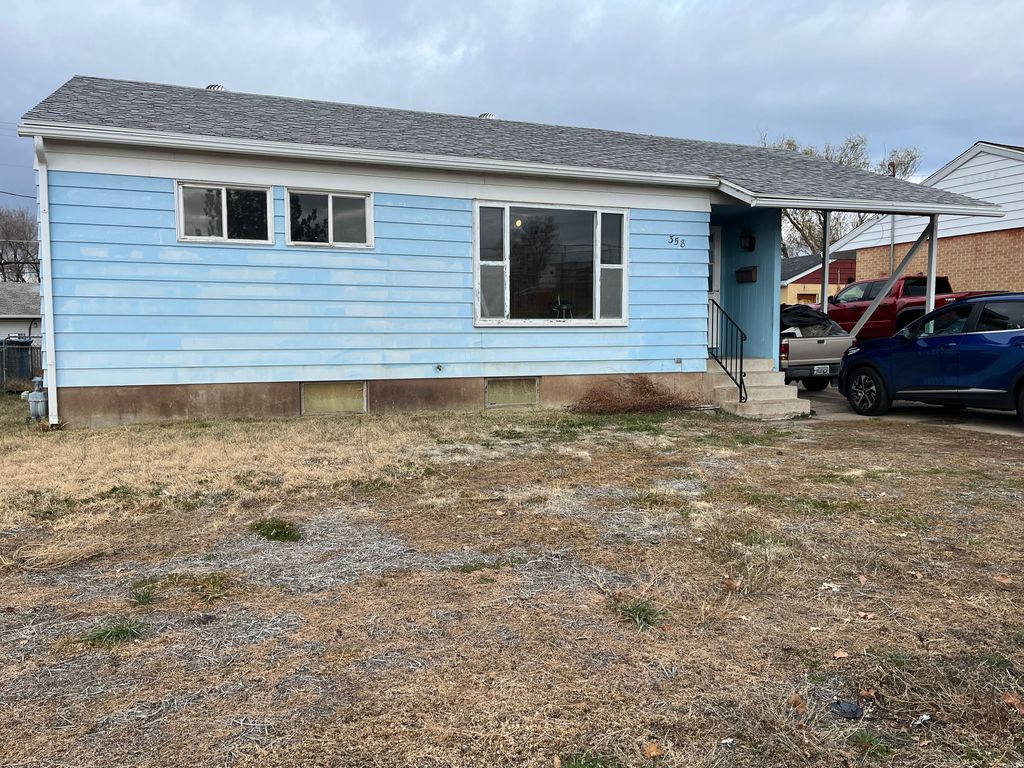 Photo of 358 W 4575 S, Washington Terrace, UT 84405 (MLS # 2126804)