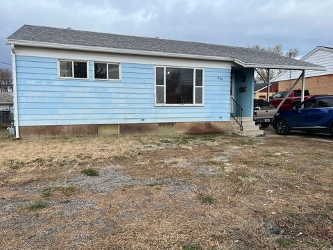Photo of 358 W 4575 S, Washington Terrace, UT 84405 (MLS # 2126804)