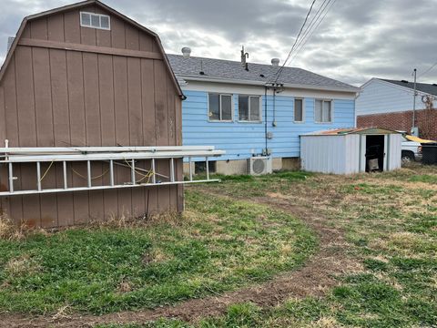 Tiny photo for 358 W 4575 S, Washington Terrace, UT 84405 (MLS # 2126804)