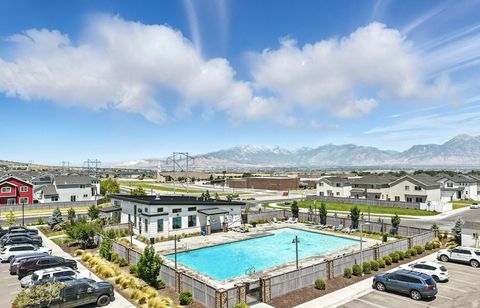 Tiny photo for 5083 E LAKEFIELD DR, Eagle Mountain, UT 84005 (MLS # 2143922)