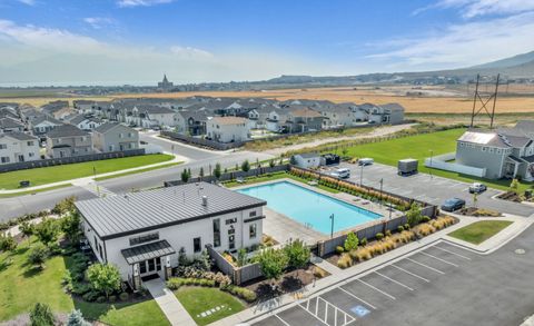 Tiny photo for 5083 E LAKEFIELD DR, Eagle Mountain, UT 84005 (MLS # 2143922)