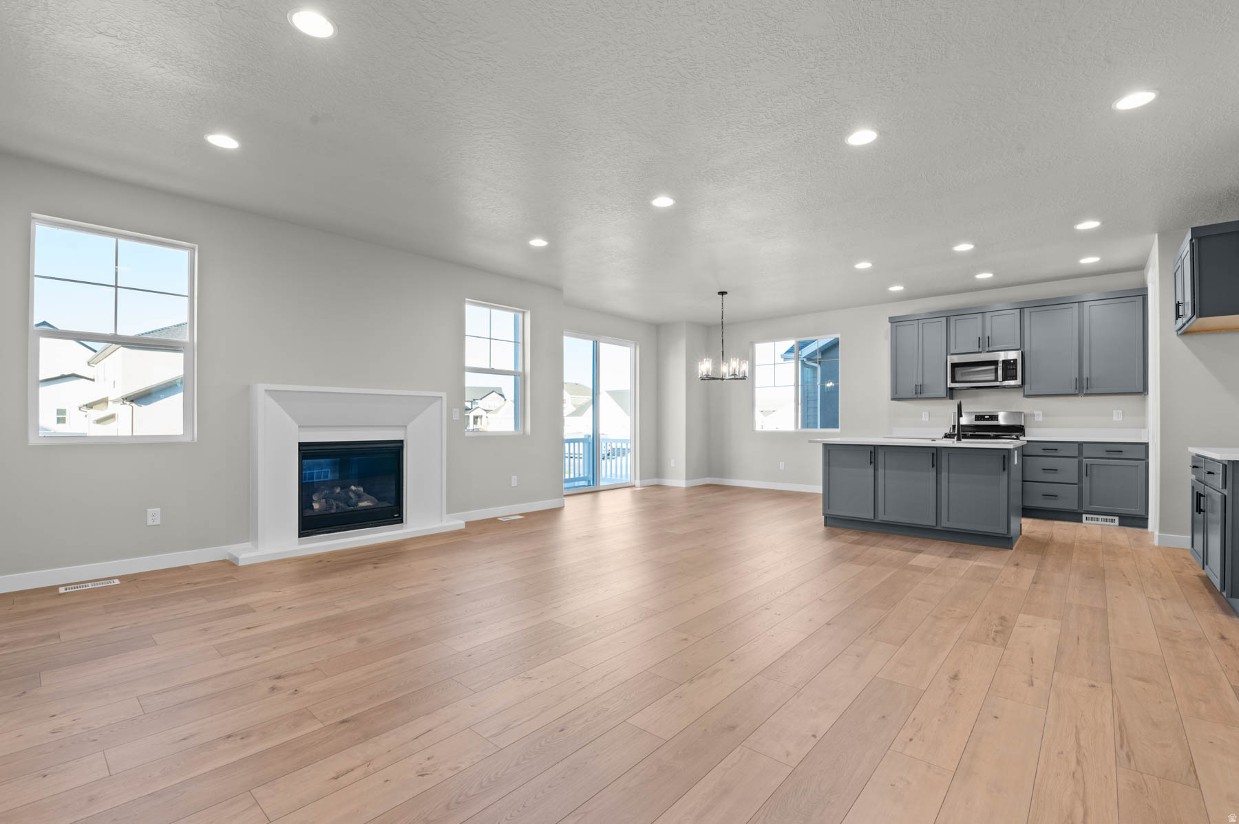 OVERLAND GARDENS D175 - Residential