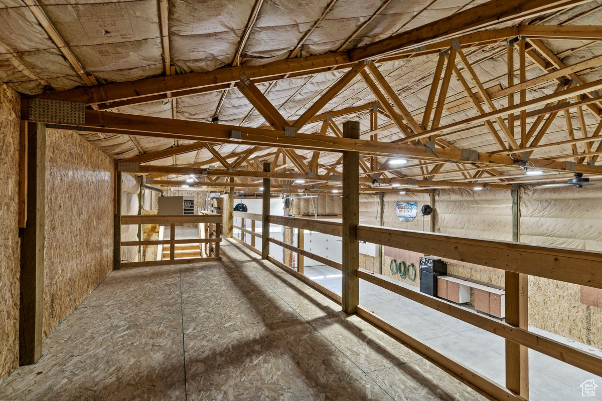 FENSTER FARMS - Residential