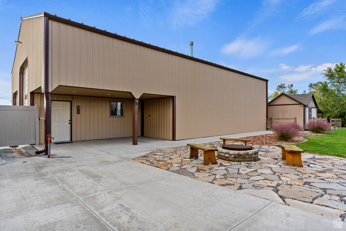 FENSTER FARMS - Residential