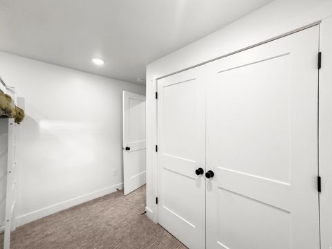 Tiny photo for 1209 N 950 E, Bountiful, UT 84010 (MLS # 2152852)