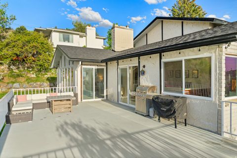 Tiny photo for 1209 N 950 E, Bountiful, UT 84010 (MLS # 2152852)
