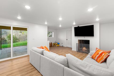 Tiny photo for 1209 N 950 E, Bountiful, UT 84010 (MLS # 2152852)