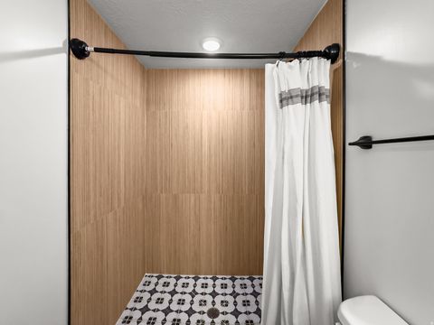 Tiny photo for 1209 N 950 E, Bountiful, UT 84010 (MLS # 2152852)