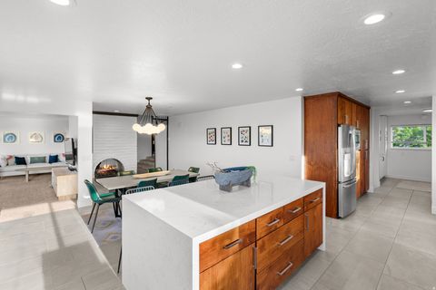 Tiny photo for 1209 N 950 E, Bountiful, UT 84010 (MLS # 2152852)