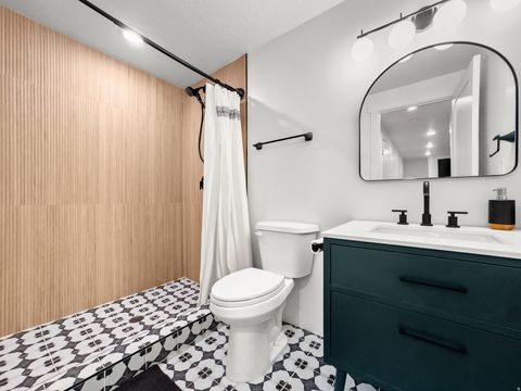 Tiny photo for 1209 N 950 E, Bountiful, UT 84010 (MLS # 2152852)