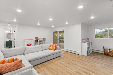 Tiny photo for 1209 N 950 E, Bountiful, UT 84010 (MLS # 2152852)