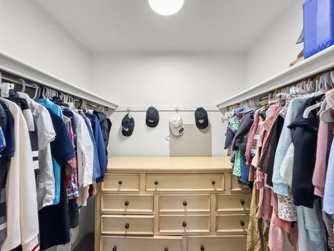 Tiny photo for 1209 N 950 E, Bountiful, UT 84010 (MLS # 2152852)